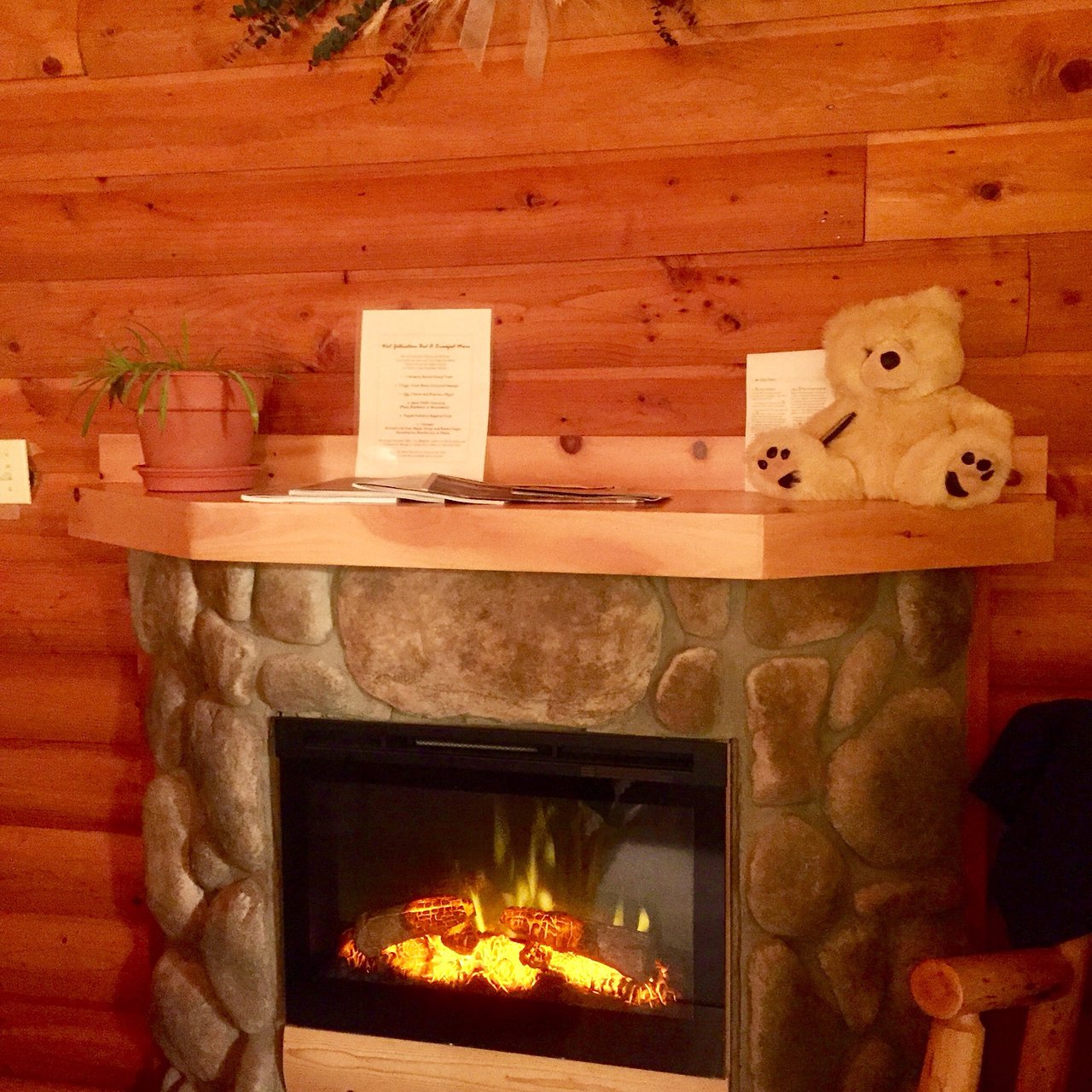 Canyon Fireplace New West Yellowstone B & B Updated 2019 Prices & B&b Reviews
