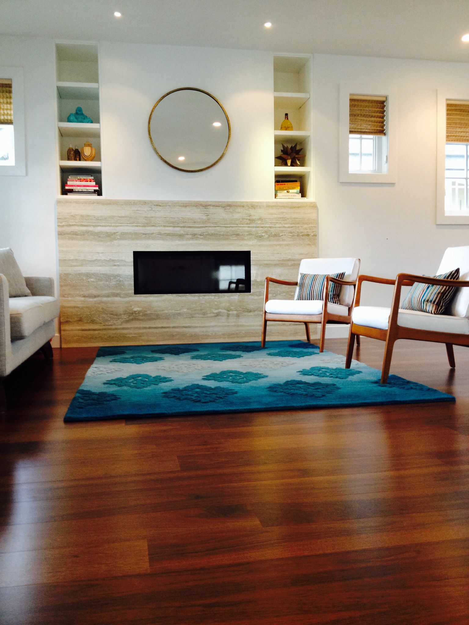 Living room is ing to her Linear limestone fireplace 77ff0df3d39b2c a54e85c5f5517