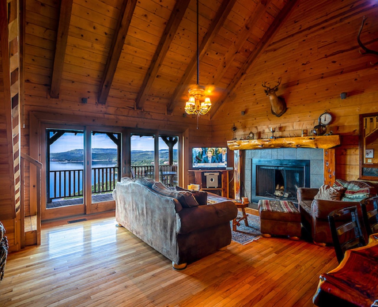 SUGAR RIDGE RESORT $175 $̶1̶8̶5̶ Updated 2019 Prices 2 story family cabin