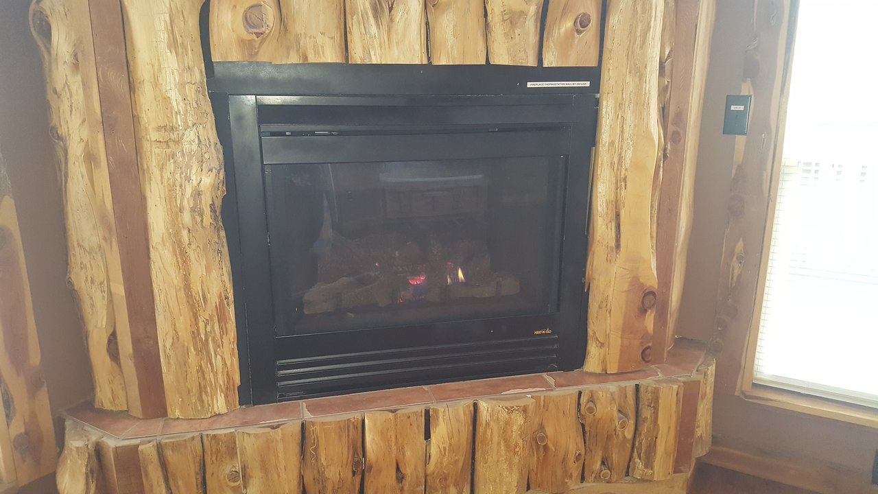 OAK CREST COTTAGES AND TREEHOUSES Prices & Cottage Reviews oak crest cottages and