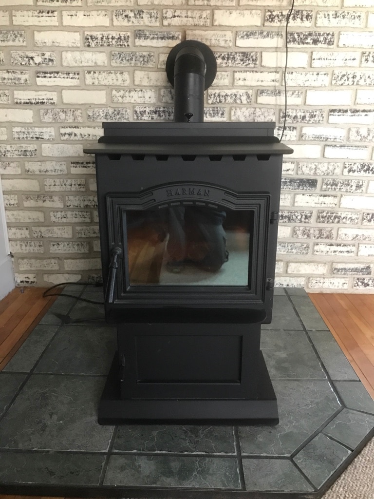 Used Harman P43 Pellet Stove for sale in Winslow letgo d c6036a18d c2569d2c