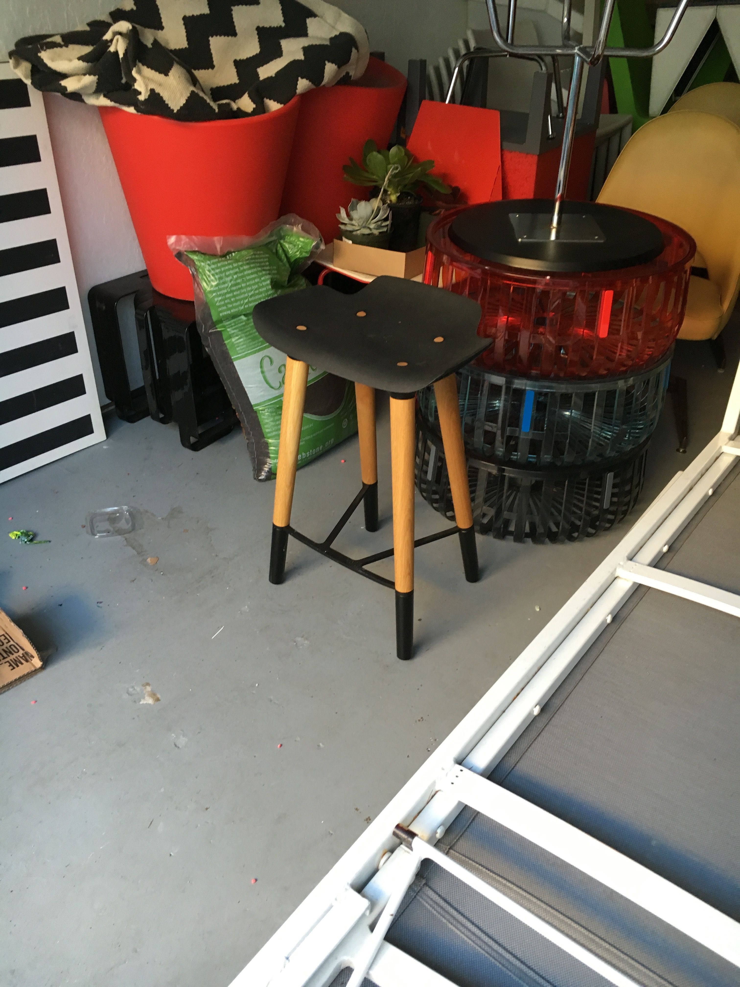 Pilot Stool Stuff I Am Selling 5345eb0667d3e6695b4a2c8fc4cadcb7