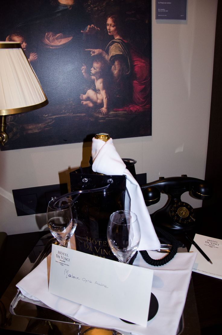 Davinci Fireplace Inspirational Under the Renaissance Charm at Hotel Da Vinci Paris