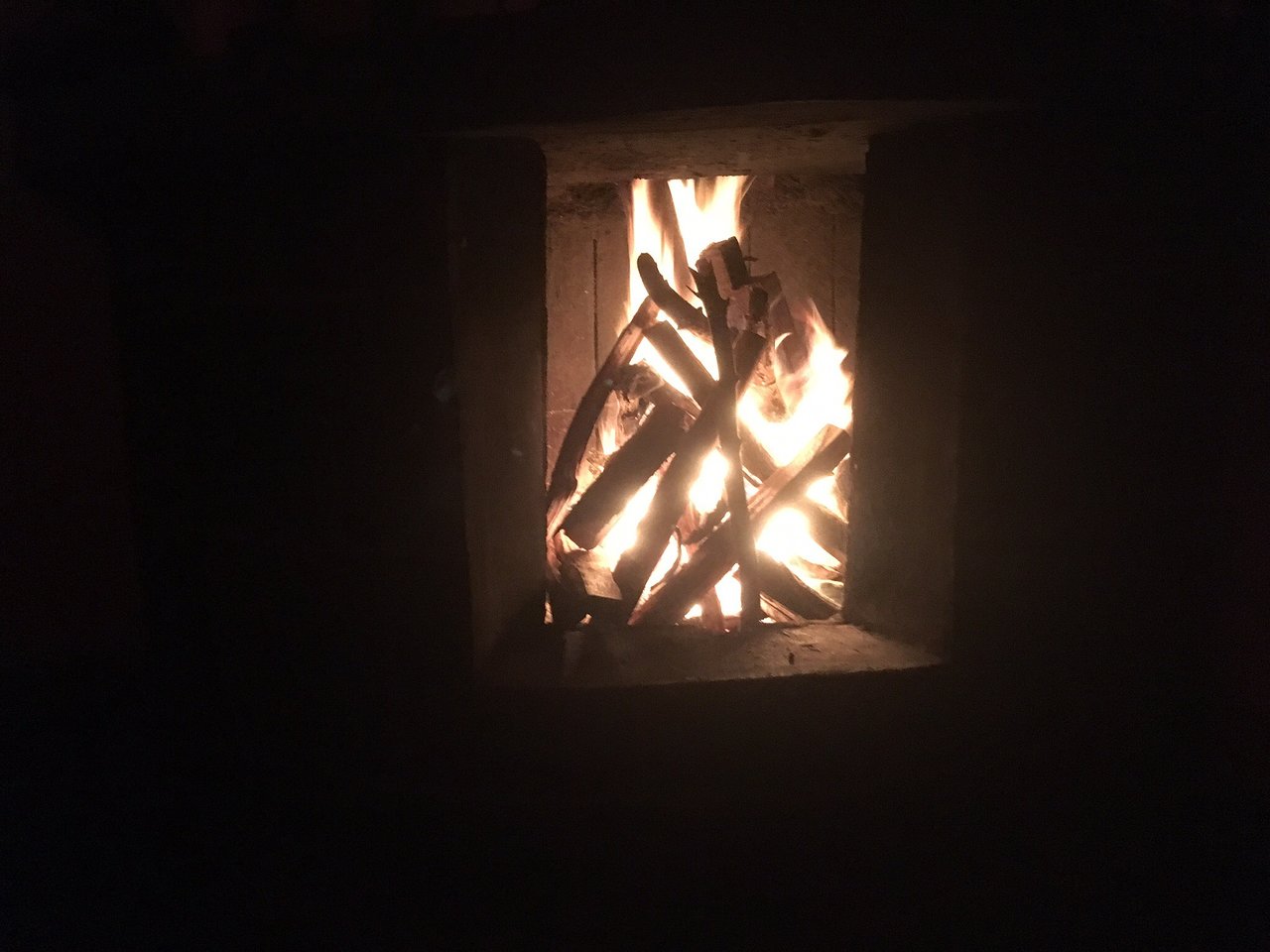 Desa Fireplace Lovely Terrasse Du Lac Tamblingan $33 $Ì¶4Ì¶2Ì¶ Updated 2019