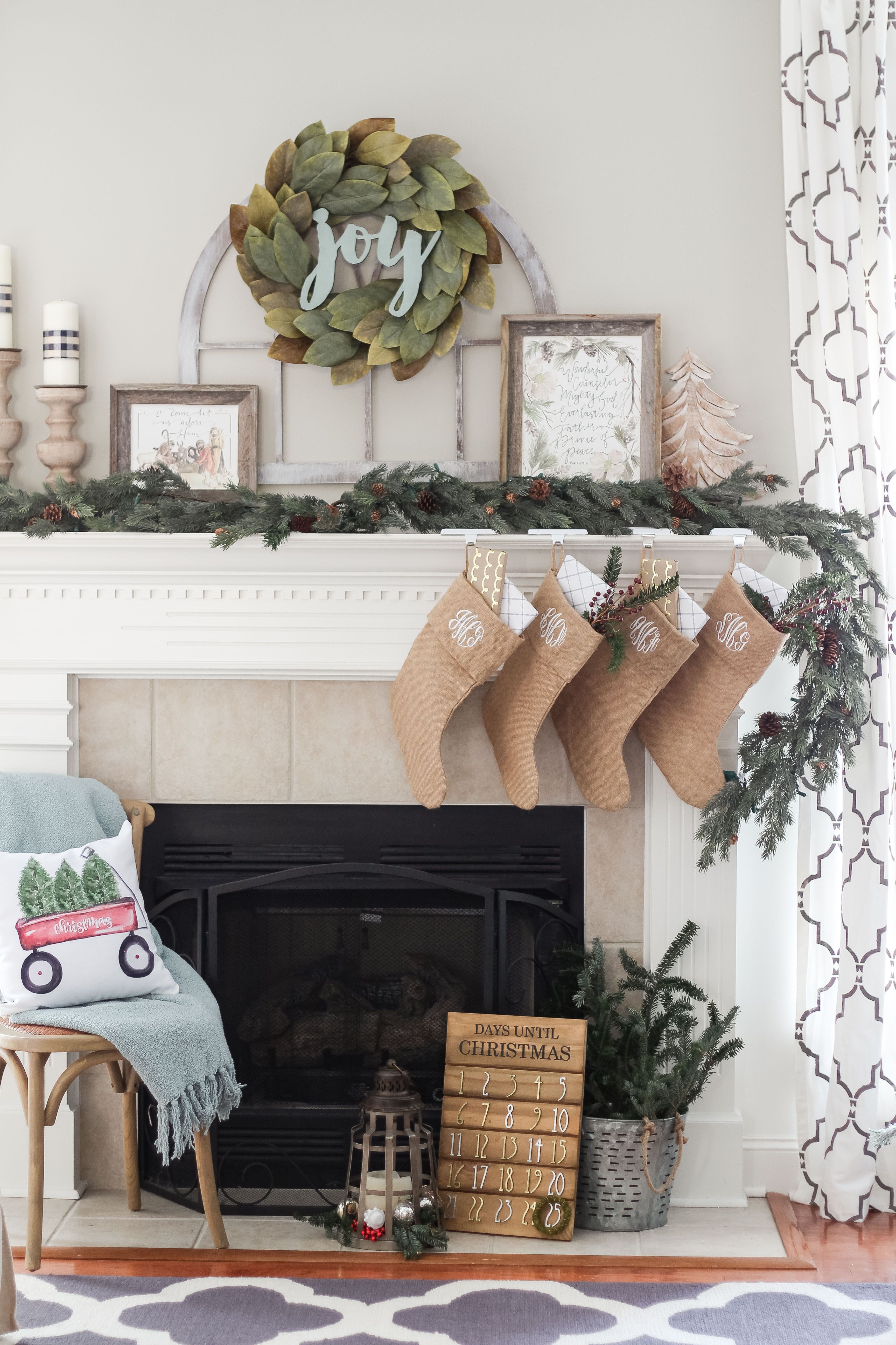Christmas Mantel Ideas How to Style a Holiday Mantel christmas mantel ideas magnolia wreath christmas mantel decor ctheturquoisehome 22