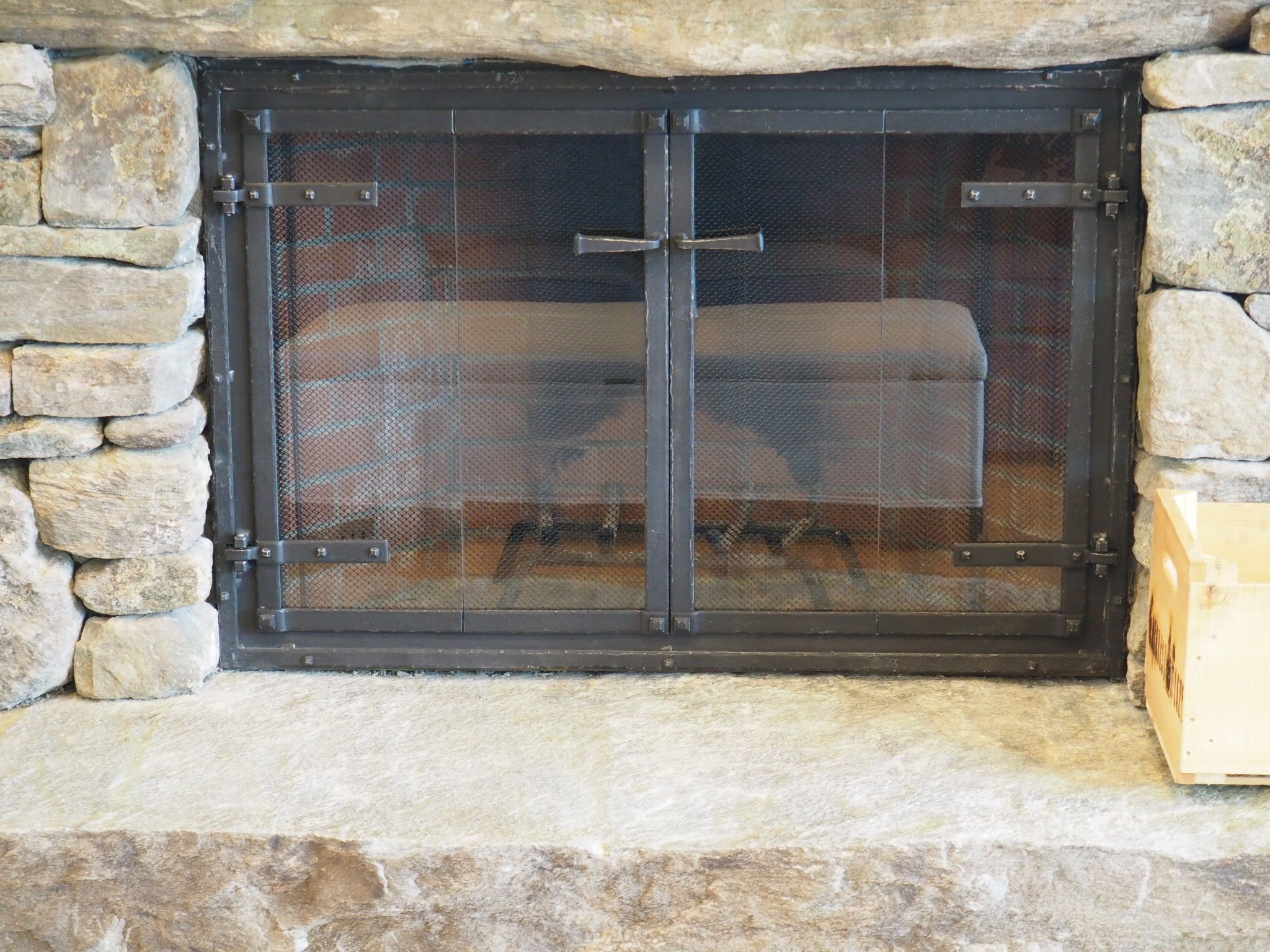 Diy Fireplace Screen Fresh Levered Fireplace Door