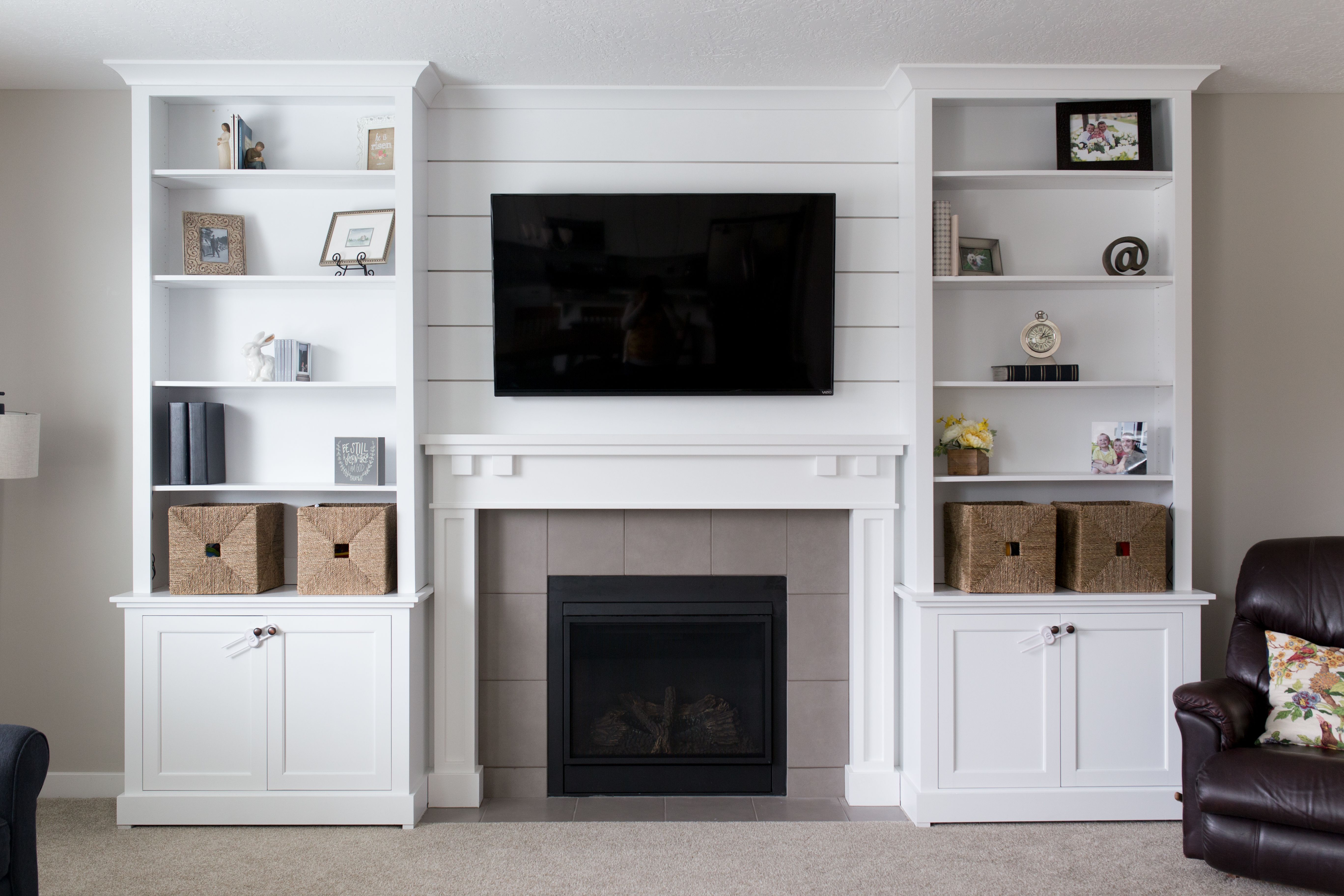 Farmhouse Entertainment Center with Fireplace Unique 17 Extraordinary Painted Fireplace Ideas