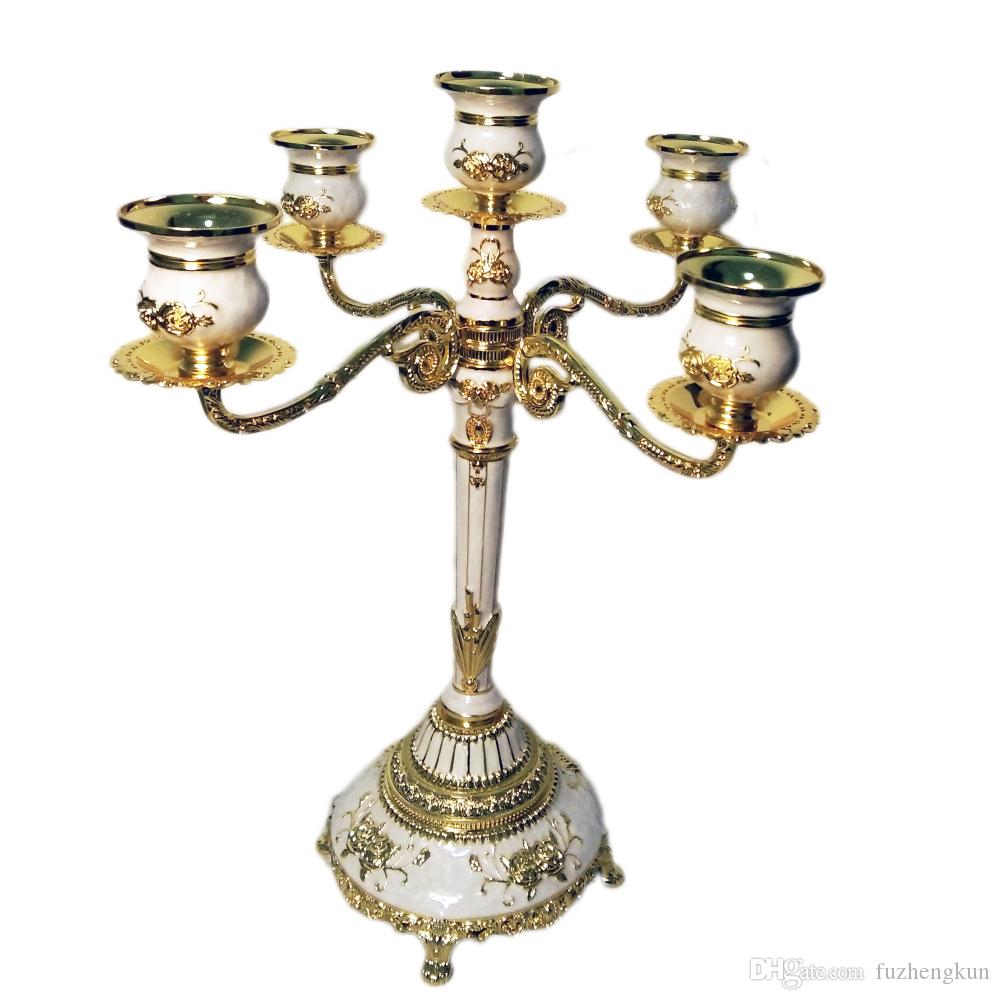 Fireplace Candelabra Unique Candle Holders 5 Arms Shiny Golden Plated Candelabra Romantic and Luxury Metal for Wedding events Party Home Table Decoration Candle Holders for