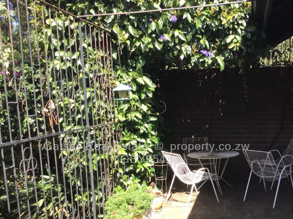 Fireplace Fence Lovely 2 Bed Garden Flat for Sale In Avondale the Ridge