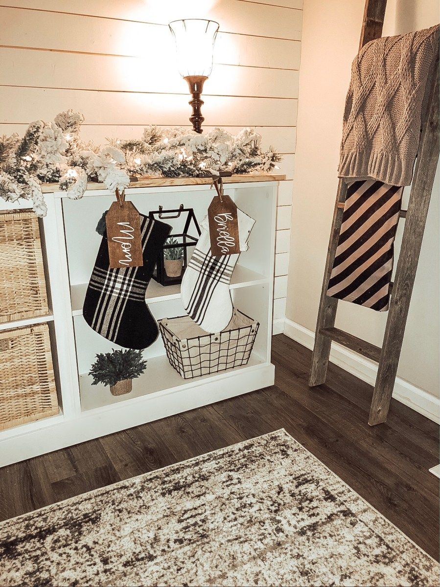 Christmas Decorating Ideas for fireplace mantel stockings 01a10daffac1618fc74ee5999c79f563