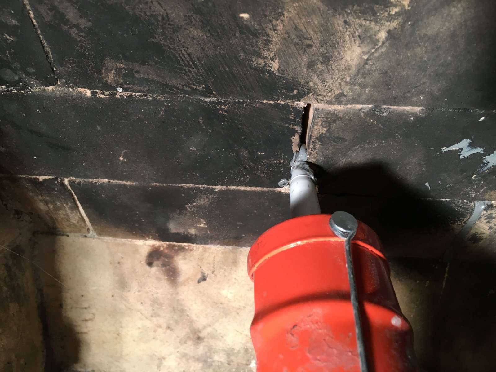 Fireplace Insert Crack Repair Lovely How to Fix Mortar Gaps In A Fireplace Fire Box