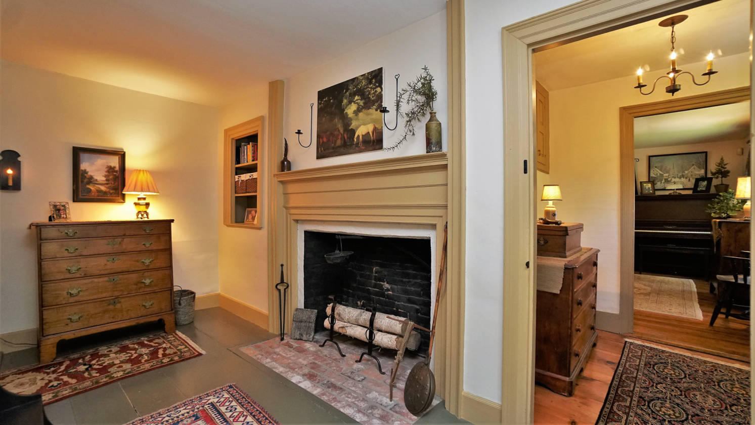 Stonehill Farm Lovely restored antique cape with 3 stall 7f33e11b41b5b94ebf770bb e931f14ab0f big