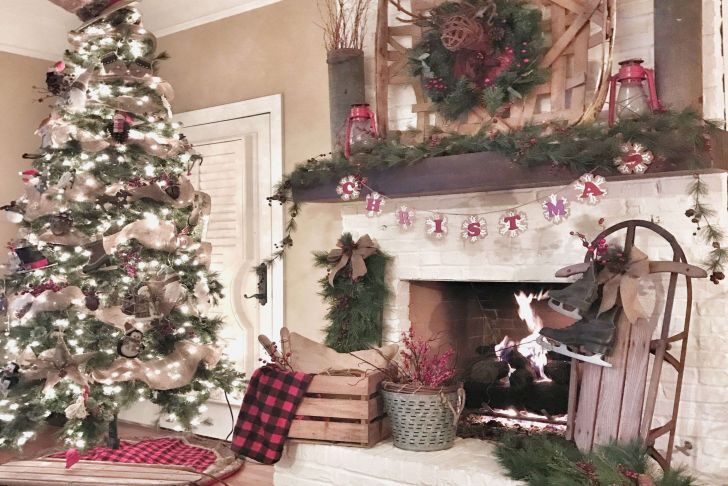 Fireplace ornaments Inspirational Christmas Decorators Luxe Millionnaire