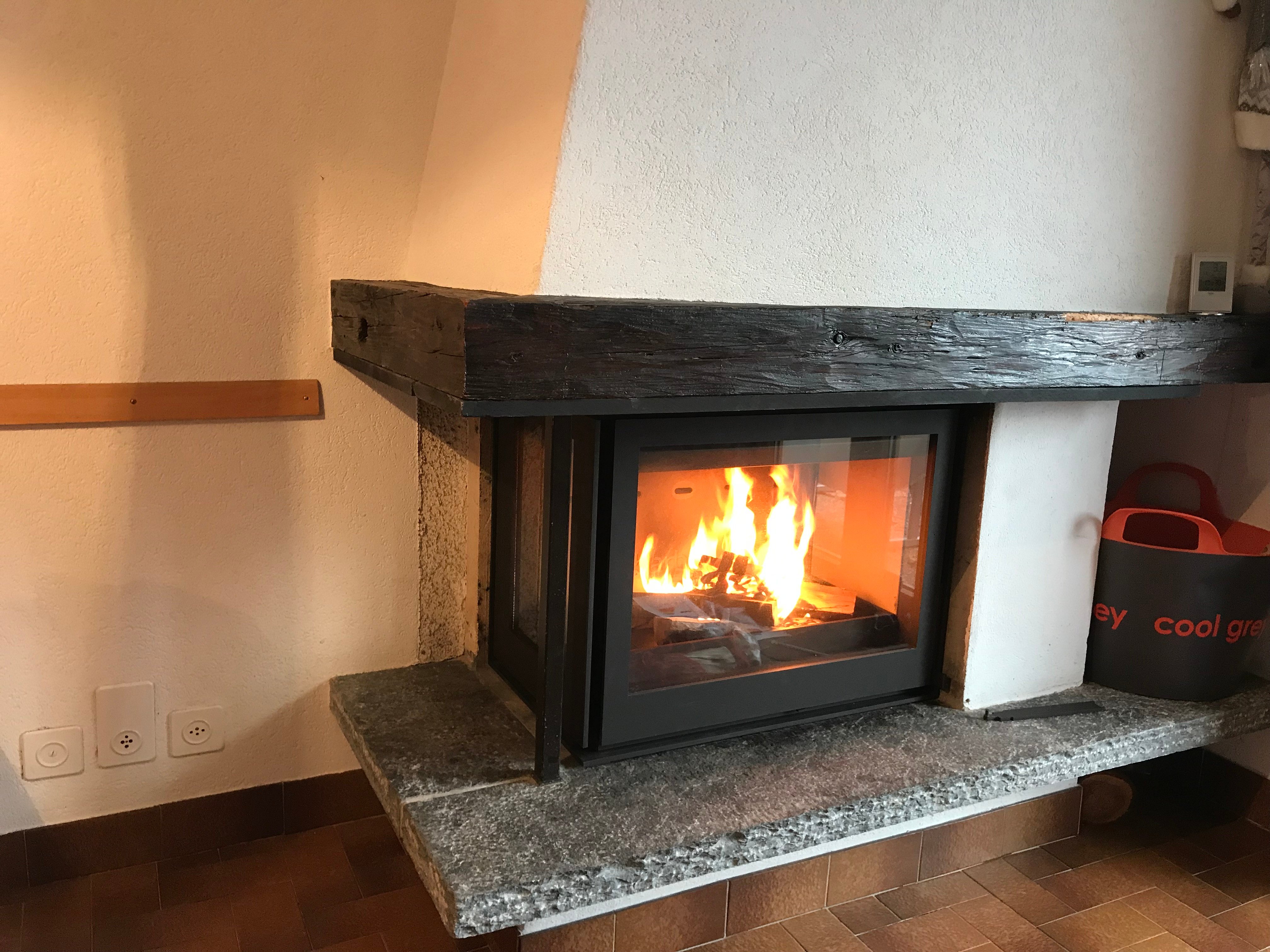 Fireplace solutions Fresh Mosoni Vuissoz Magie Du Feu Sa In Granges Vs Adresse