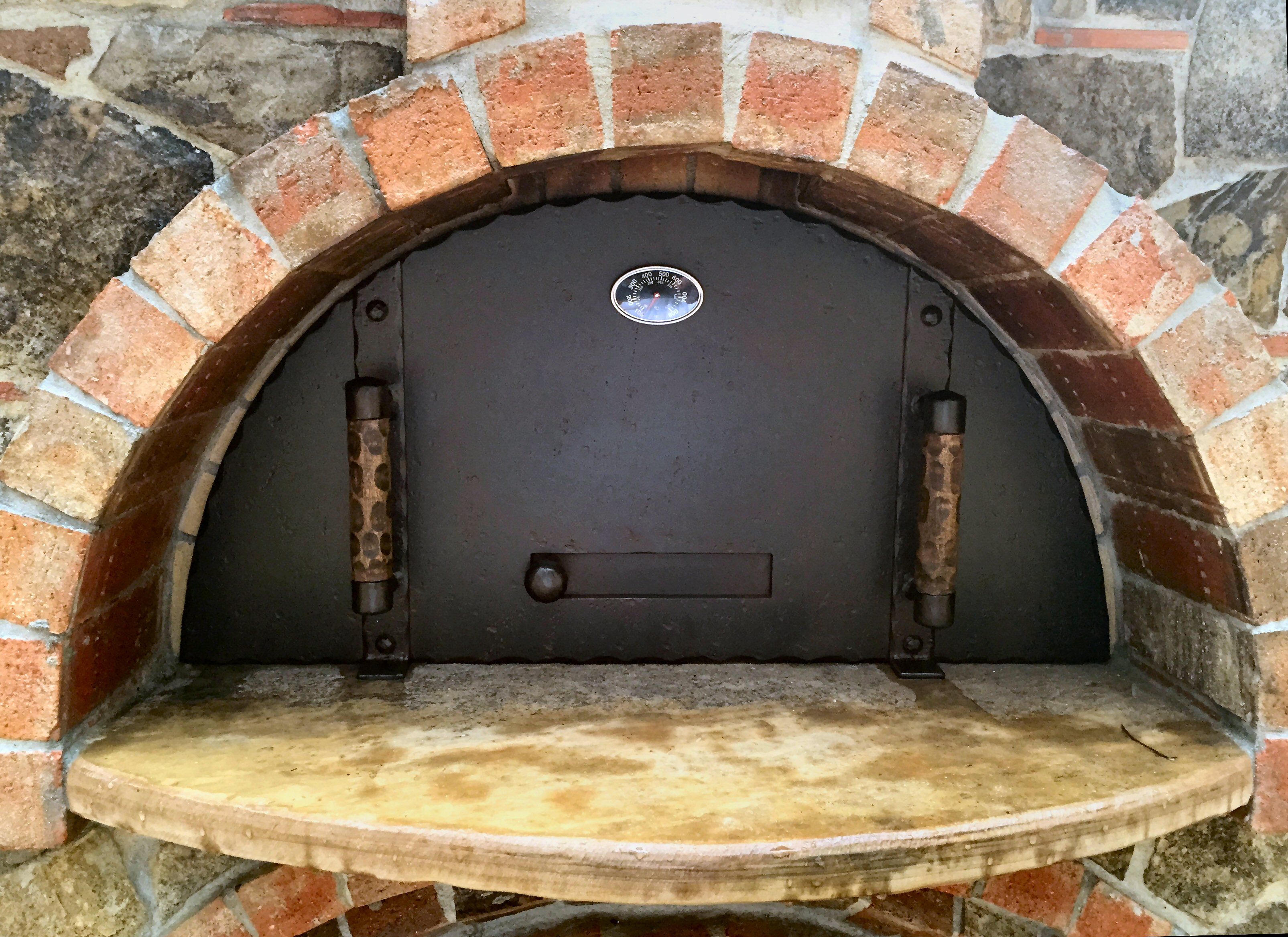MD 208 Full Radius Pizza Oven Door with a damper 040d5001c927b6dbeb8e5217ae0e076a