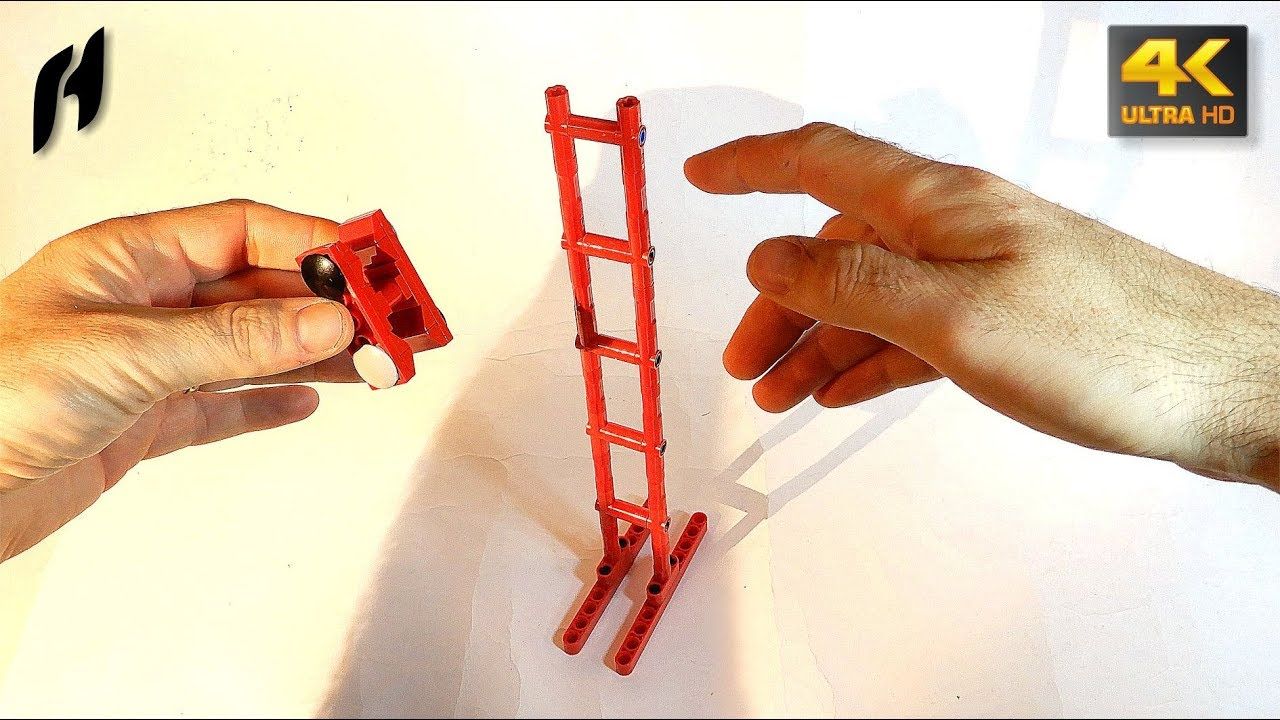 Ladder with chimney sweeper MOC 4K 0dfeebe77faa01a6fcd05c7b1878f61b