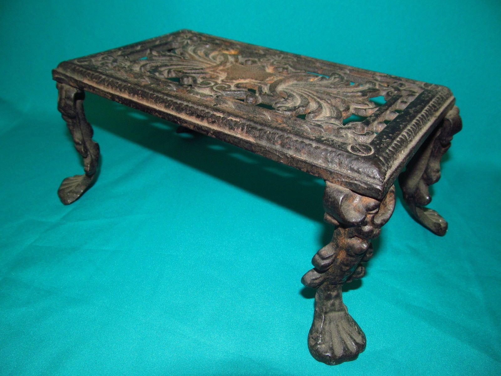 Cast Iron Claw Foot Hearth Stand Fireplace Trivet 850da cfdec0697d34f