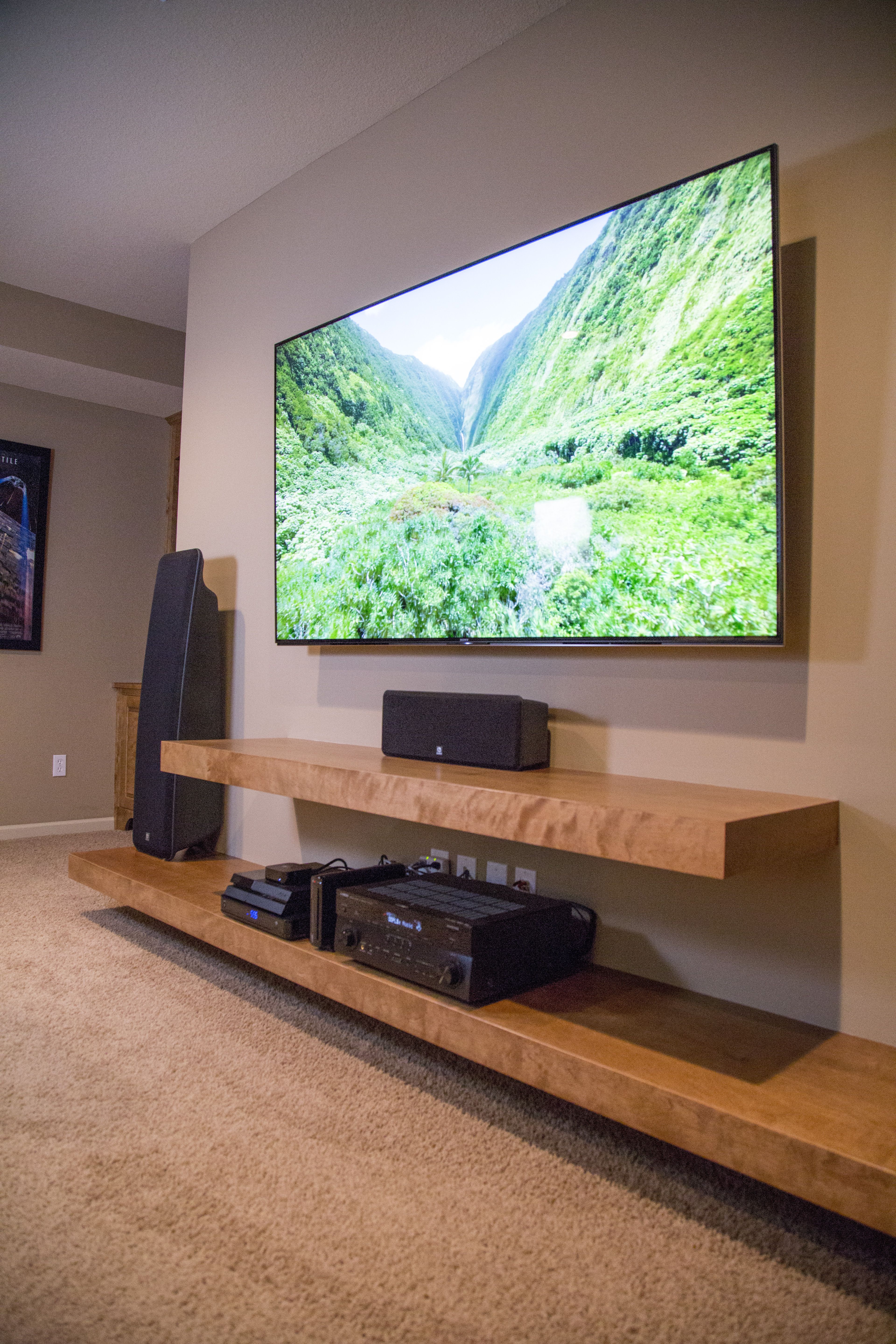 17 DIY Entertainment Center Ideas and Designs For Your New 3fd6020daa8fbf9c23eb ef9ccb