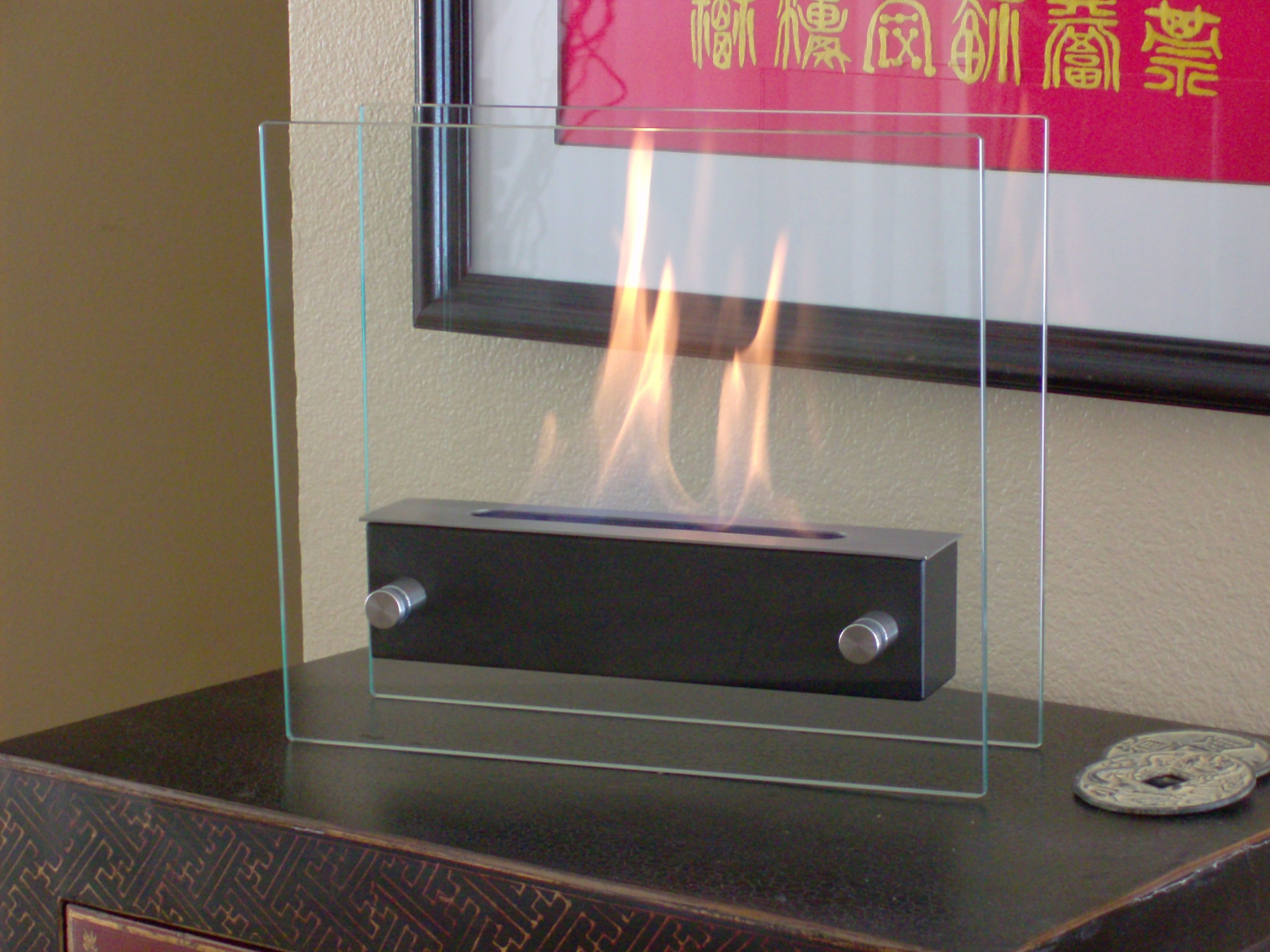 The Irradia Noir by Nu Flame is a chic personal fireplace dec77e16fd1f5d709f cba63ed9c
