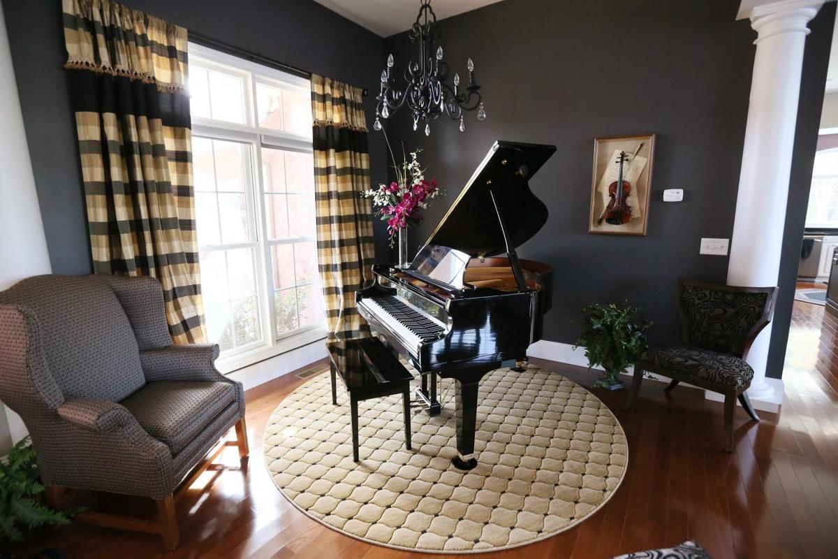 A sophisticated ranch represents O Fallon Ill homeowner s 5627dbebc03b2age