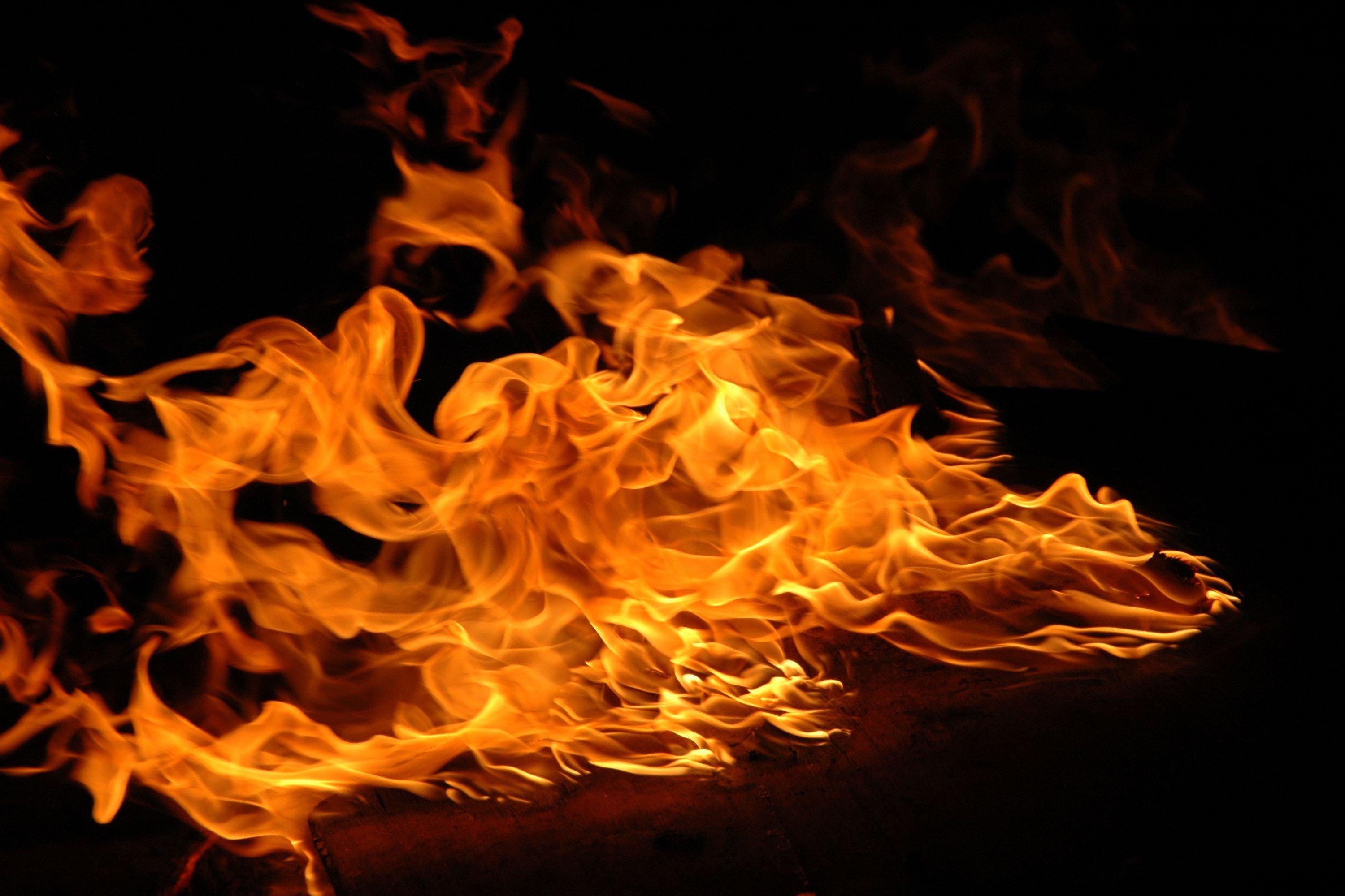 What Is Fire Made Chemical position close up of flame 59b2b3de845b a7f27 5b967c9546e0fb ed63b