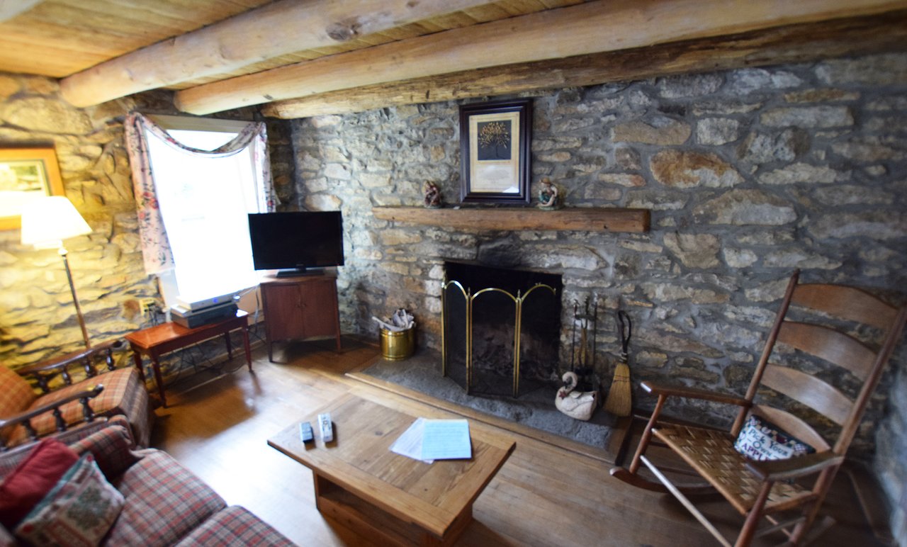 Graves Fireplace Luxury Graves Mountain Lodge Rooms & Reviews Tripadvisor