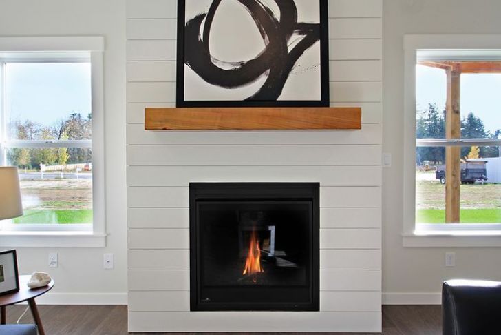 Homes with Fireplaces Awesome White Shiplap Fireplace Surround with Wood Mantle