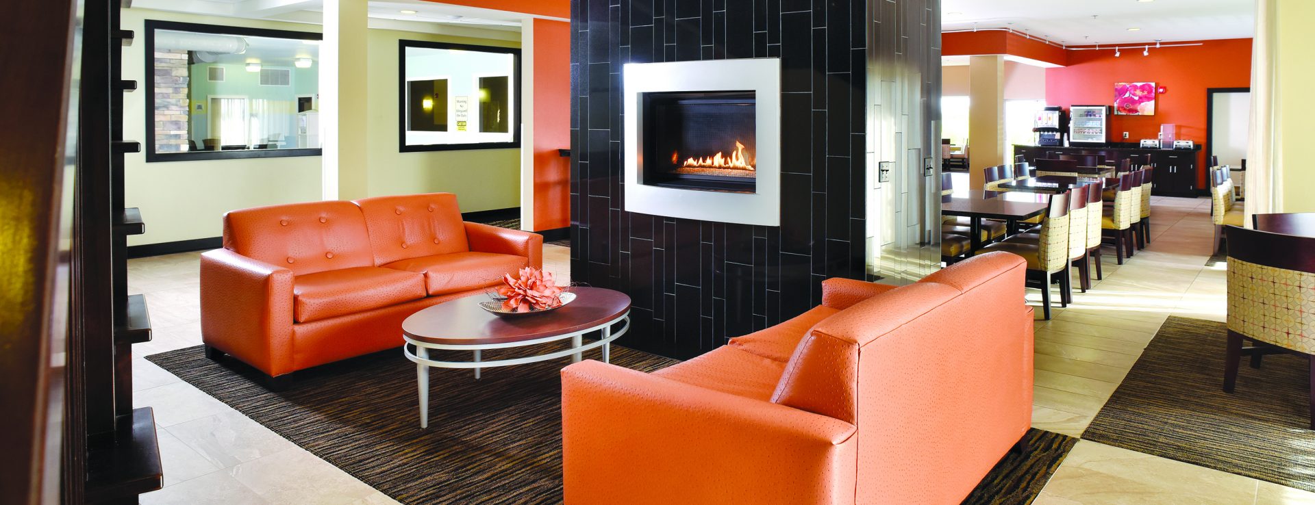Berlin Grande Hotel 2018 BG Fireplace