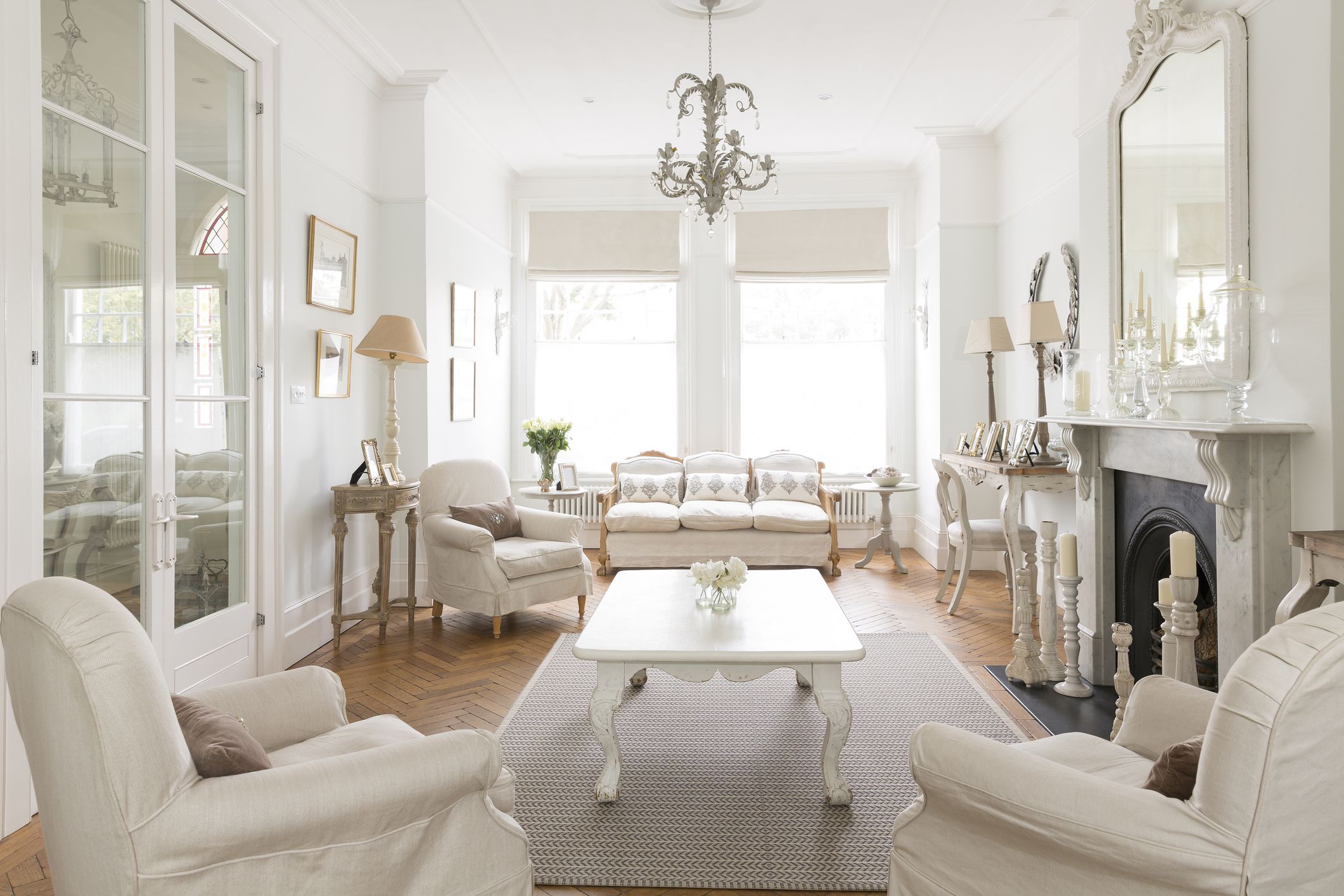 Creative Ways to Decorate Your Unused Fireplace Getty 5bbd9d7a4cedfd e506