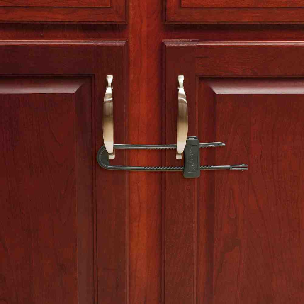 Locking Cabinet Latch