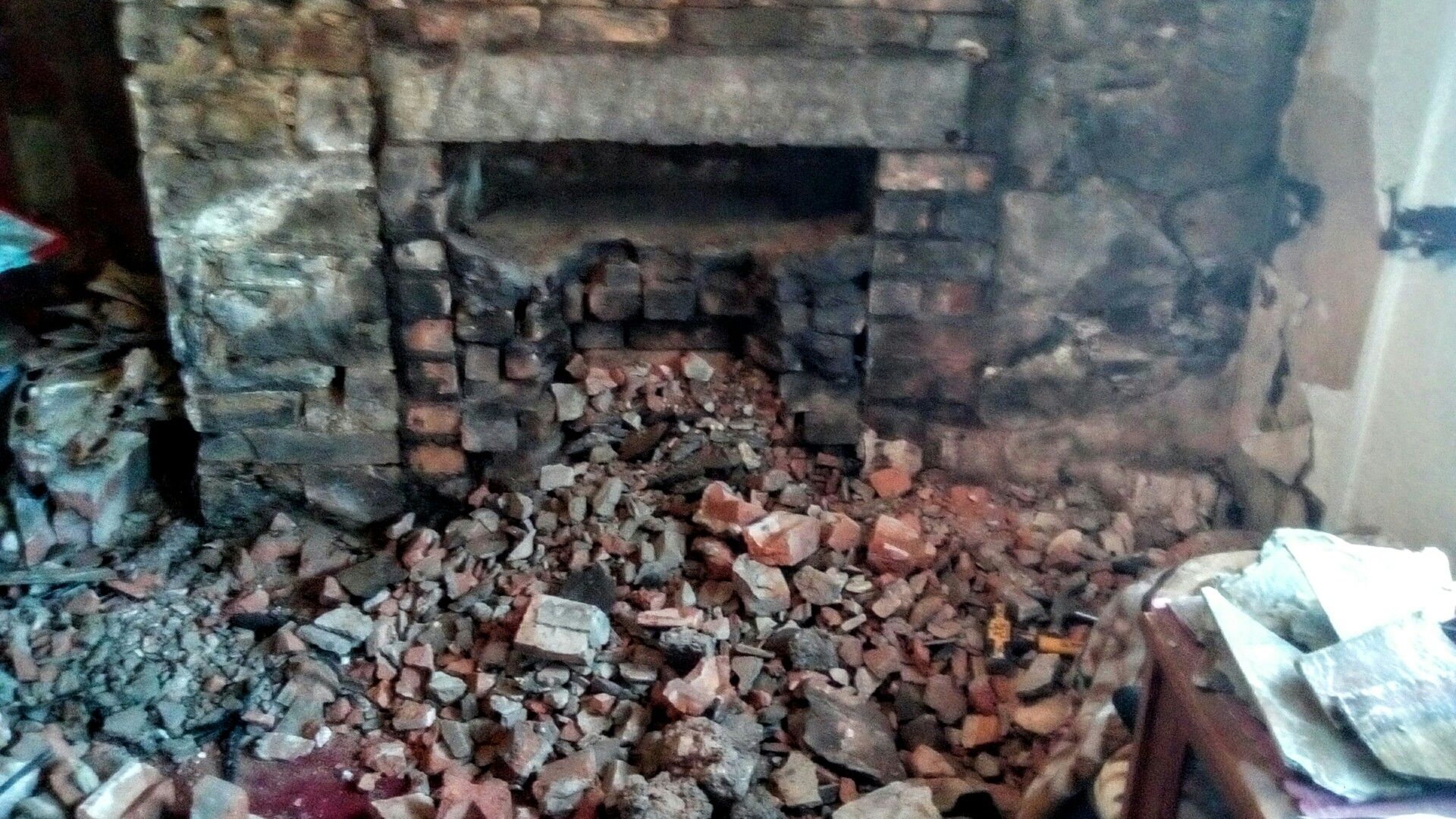 Pebble Fireplace Inspirational 24 8 18 took the Crust Of soot Off Bricks In Fireplace