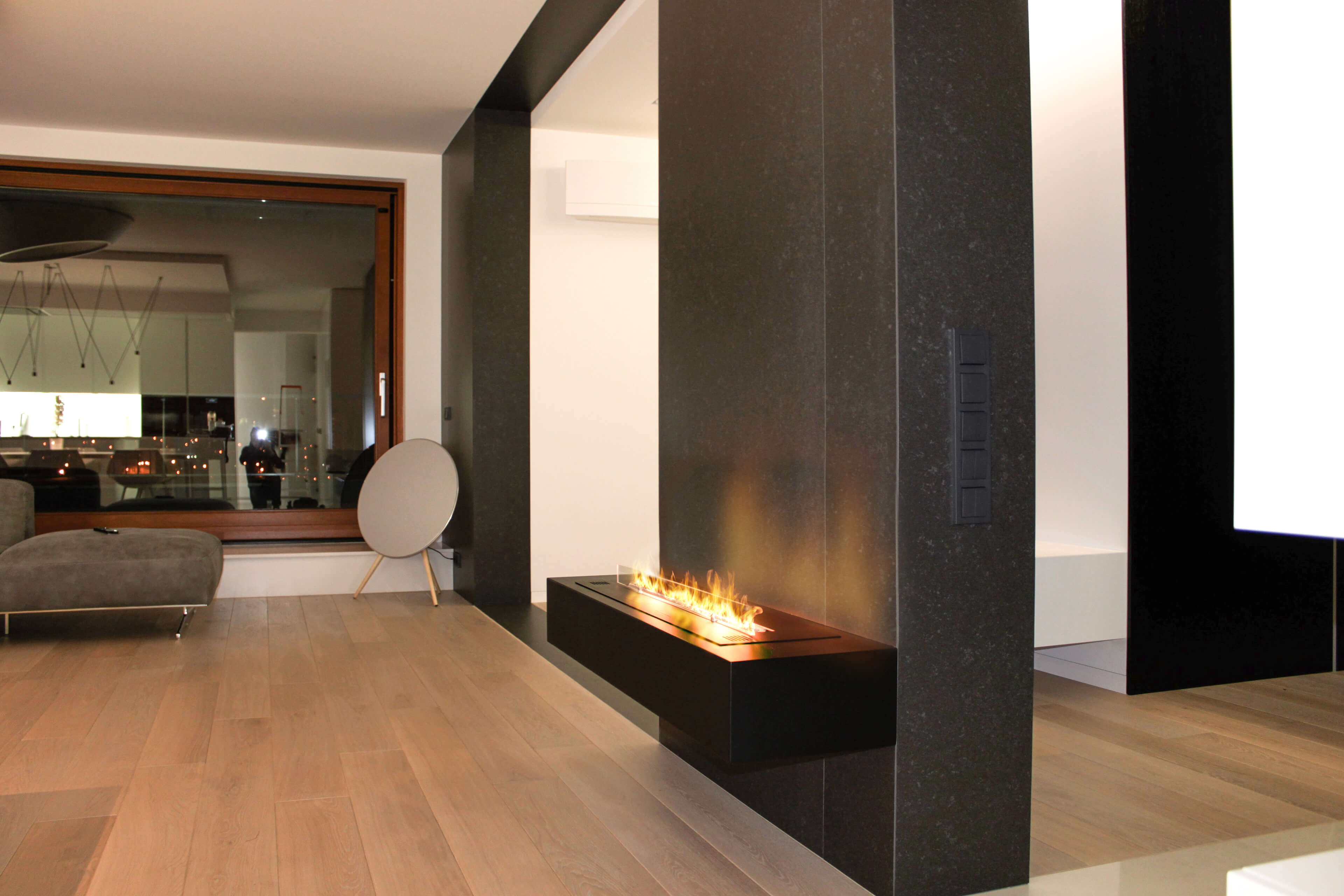 Planika fireplace Fireplace t Restaurant design Spaces Planika Fire Line Automatic2 model E