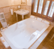 Poconos Hotels with Jacuzzi and Fireplace Awesome Hotels with Big Bathtubs for Traveling Couples