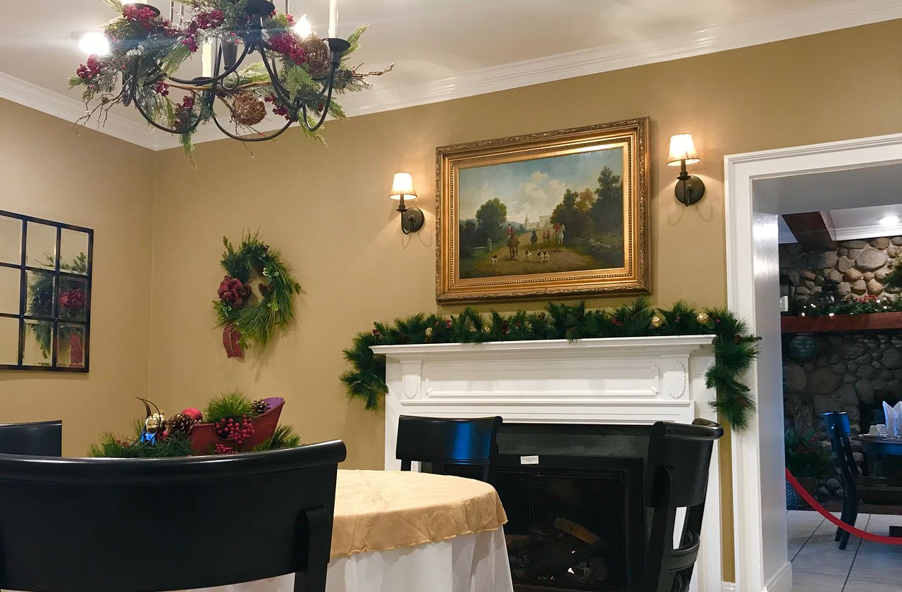 Raleigh Fireplace Luxury Tanglewood Manor House Bed and Breakfast Prices & B&b