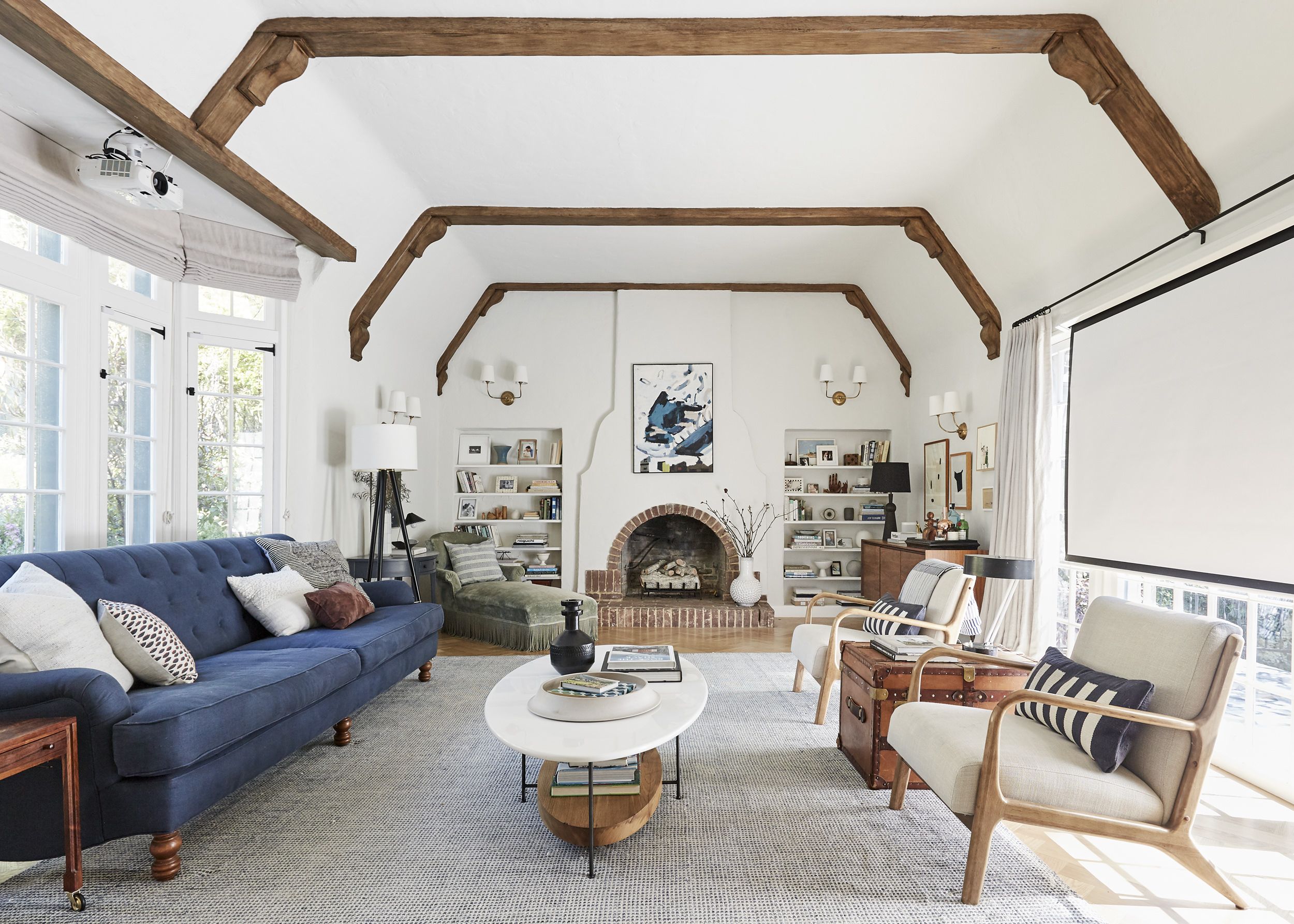 10 Small Living Room Ideas to Make 300 Square Feet Feel Like 7b0dc2e8fd087e1d046c6d85fd429ab6