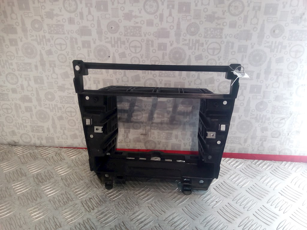 Ramka pod magnitolu img sp 19 07 18 08 45 53 149 f ee 05fc 4fda 8a37 bd762f2676a0