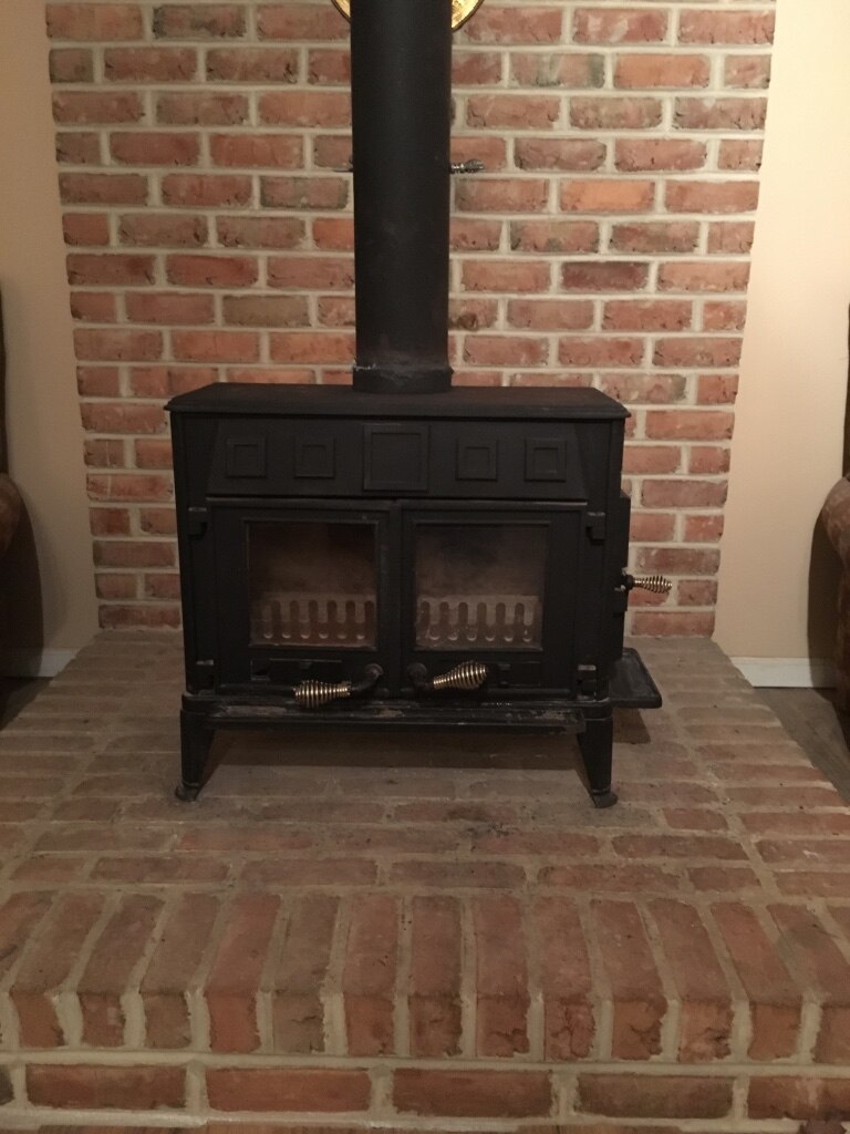 Used Dovre 300e wood stove for sale in Earl letgo 4693bf7173b5ab51d51faf6c a81