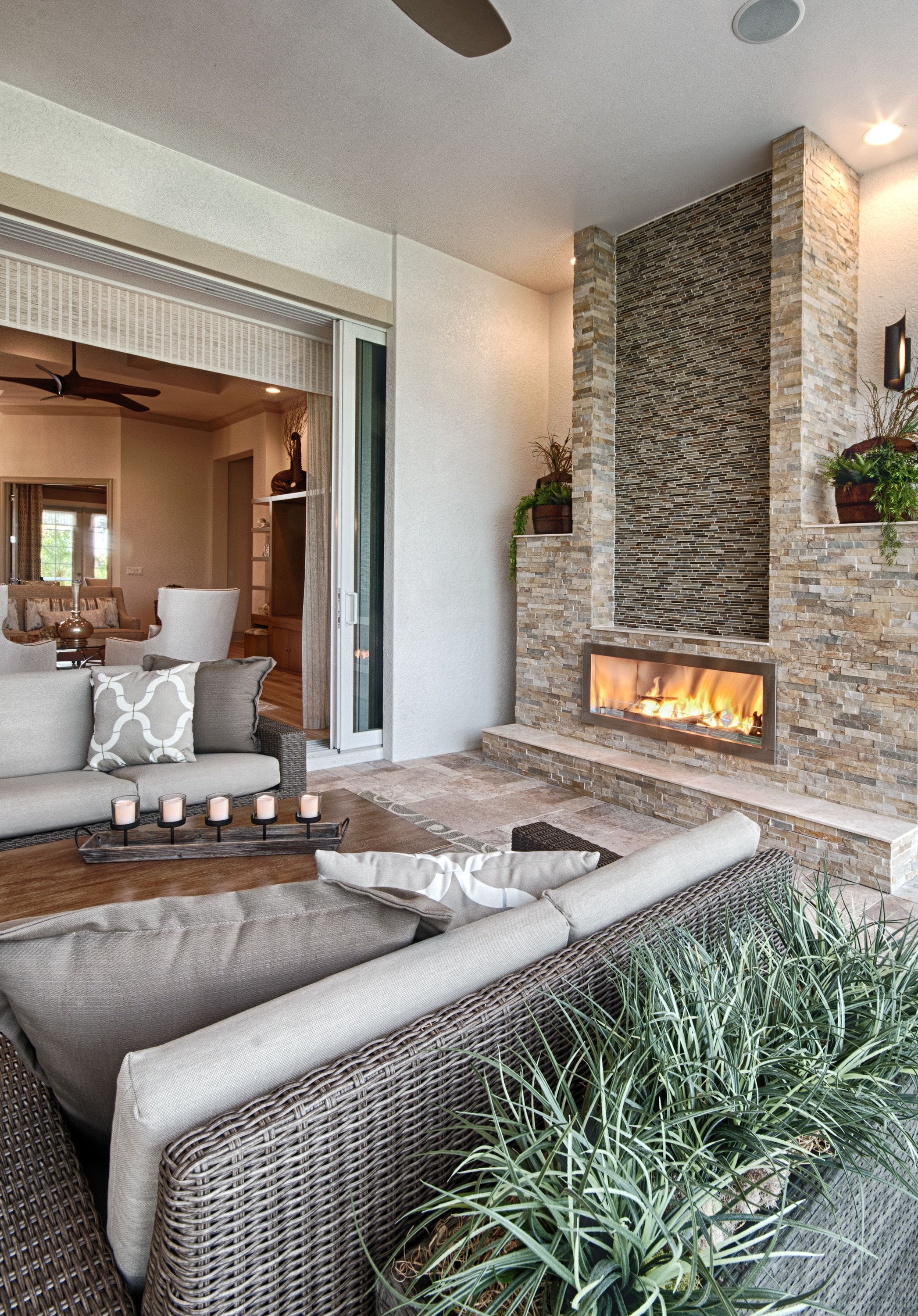 Fireplace Twin Eagles "La Salle" Model 0d4ebae1ba854d96ad866d57e1ca7019