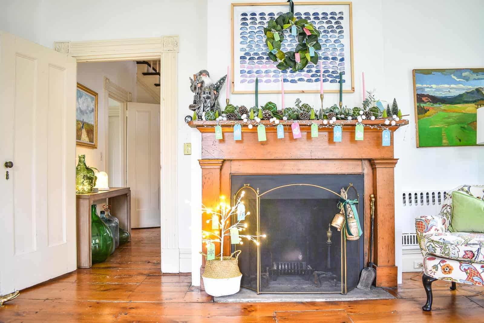 What to Put On A Fireplace Mantel Inspirational Christmas Mantel Ideas How to Style A Holiday Mantel