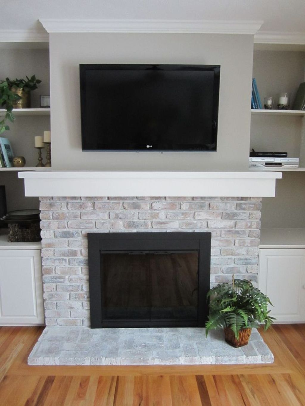 Modern rustic painted brick fireplaces ideas 66 0d734e c142fee60d0cd12daea1