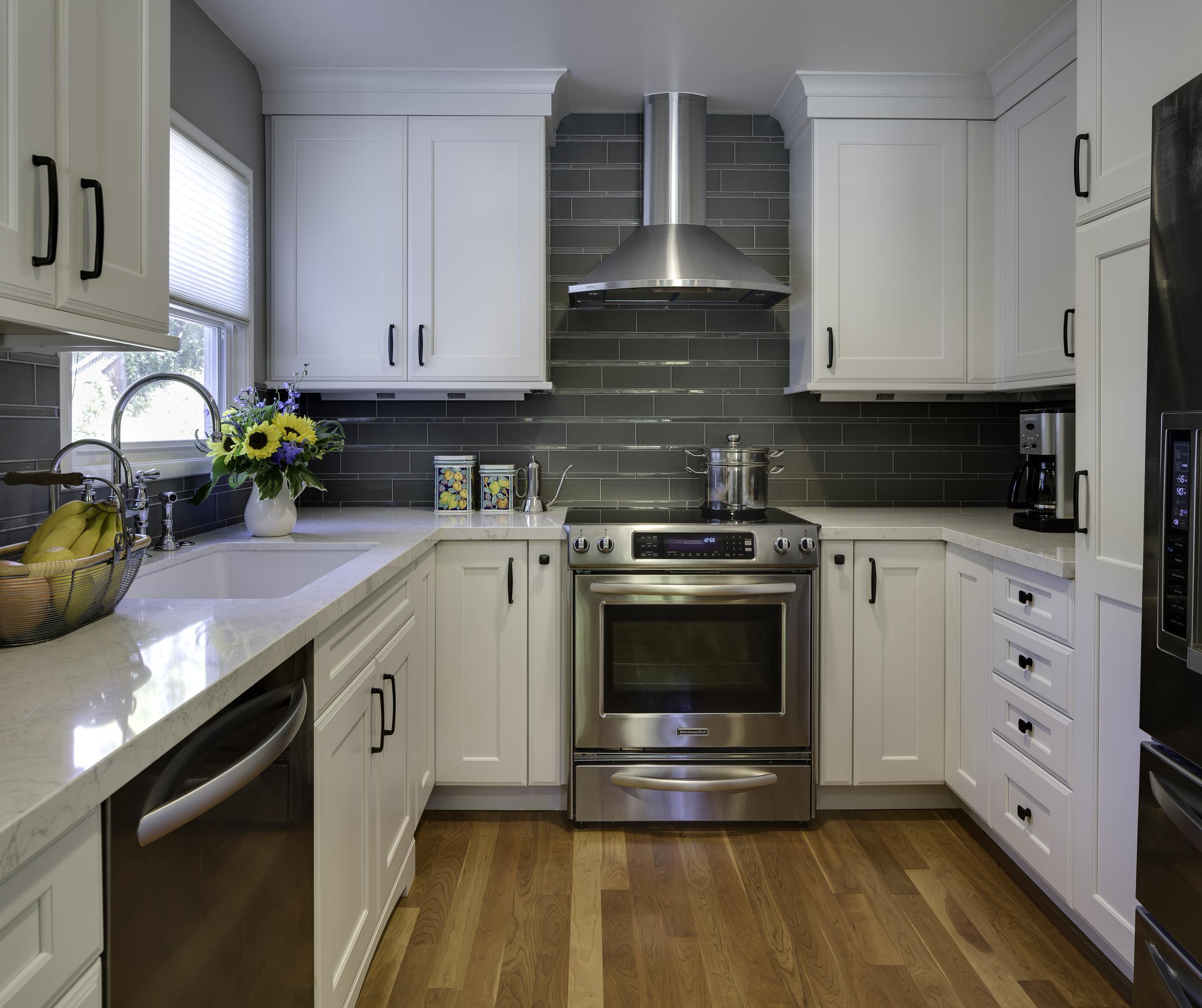 Backsplash Herringbone Subway Tile Unique Greige Tile Kitchen Ideas