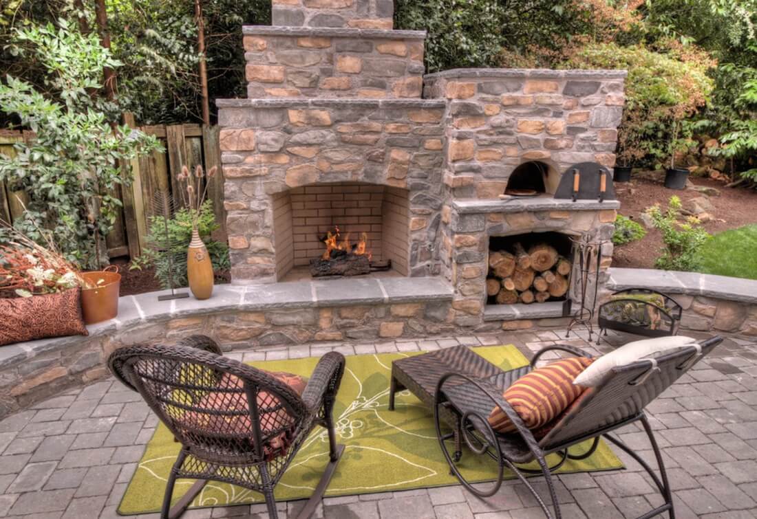 Beehive Fireplace Makeover Beautiful 20 Of the Coolest Outdoor Fireplaces