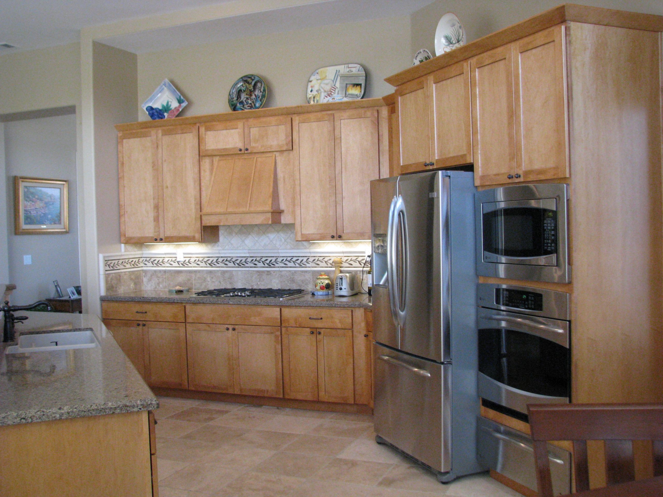 Brick Backsplash Best Of 22 Best Grey Hardwood Floors with Maple Cabinets