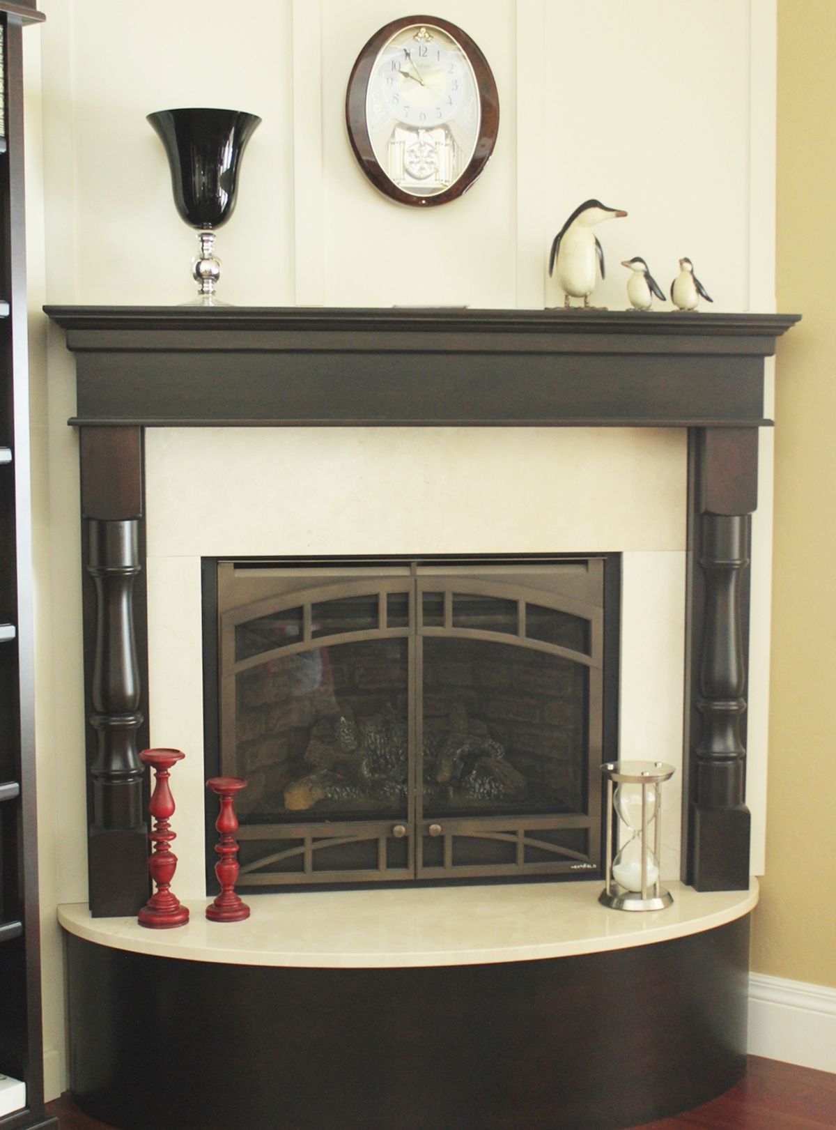 Clocks Over Fireplace Mantel Awesome How to Decorate A Small Living Room with Style