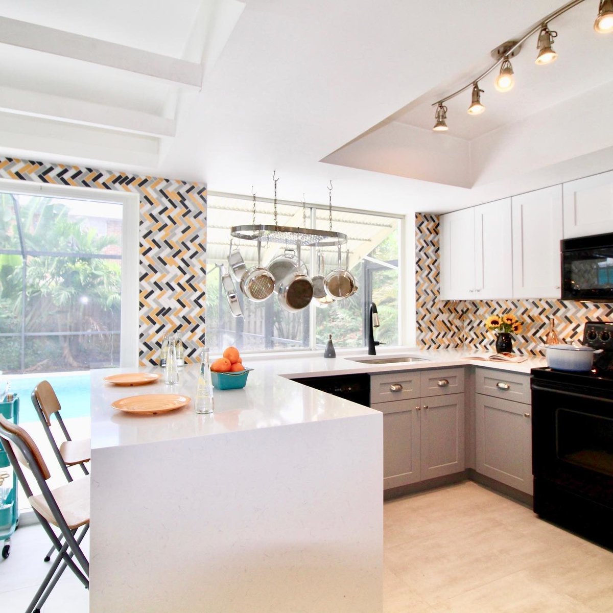 Daltile Daltile EScBpQ3XcAUbCcs