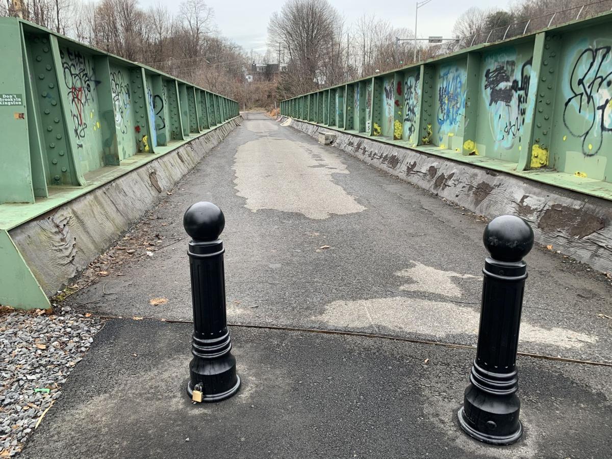 High Heat Paint New Graffiti Will Remain On Pedestrian Bridge Along Kingston