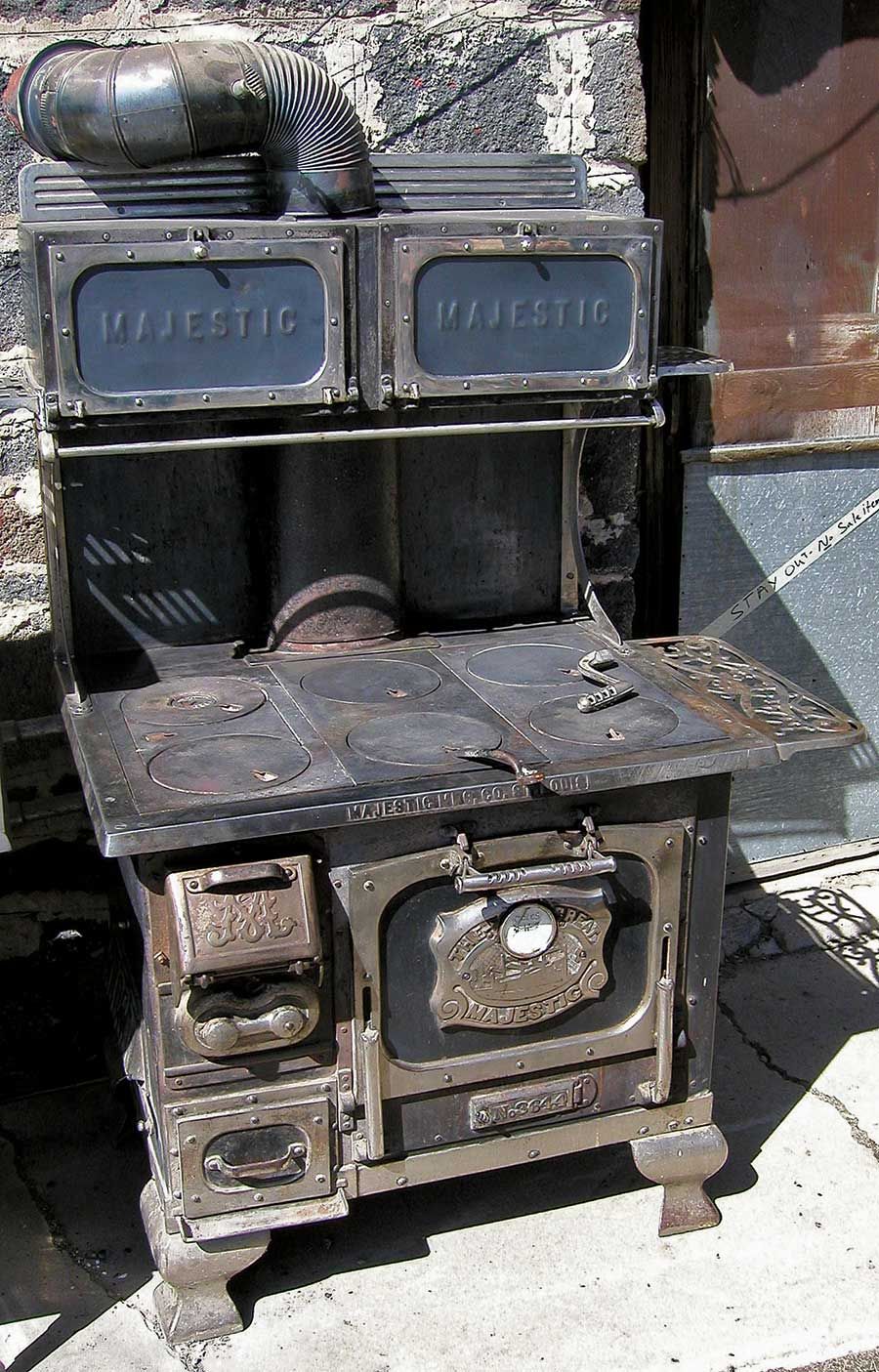 Majestic Gas Fireplace Troubleshooting New 89 Best Old Wood Stove Images