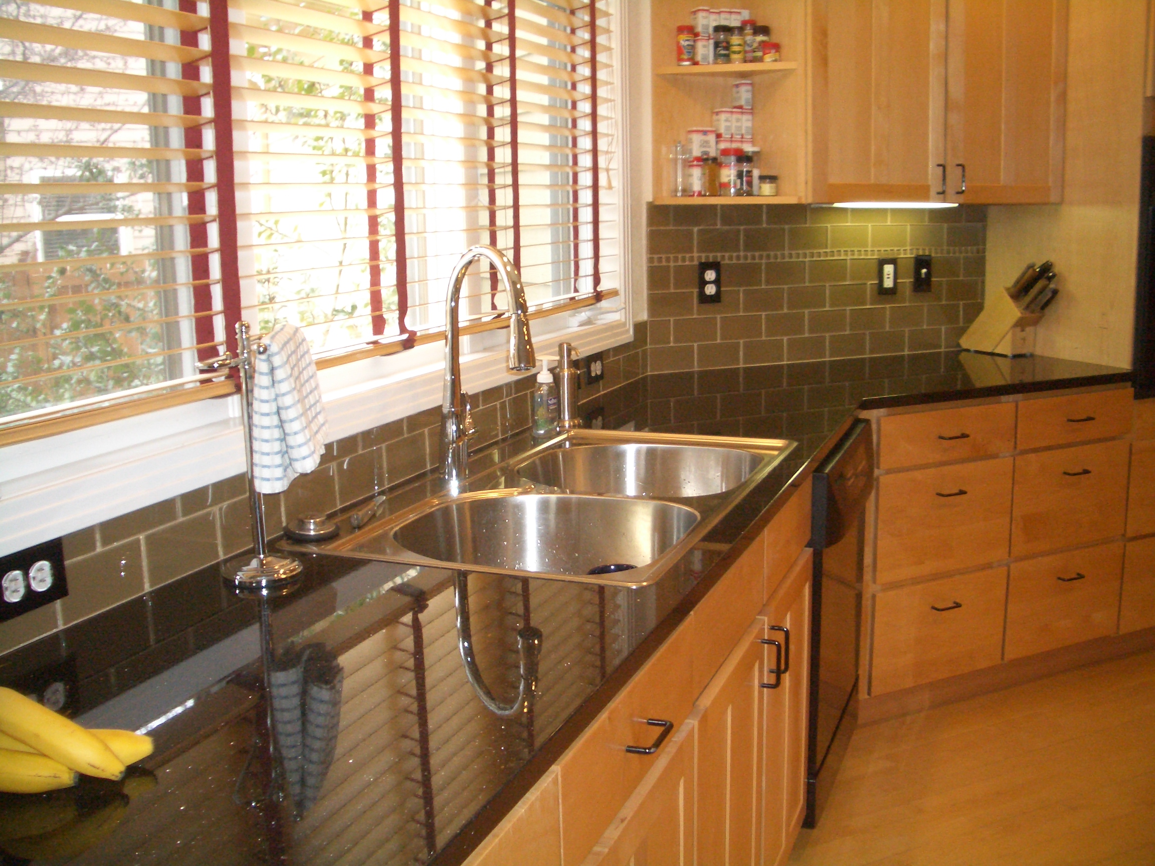 White Brick Tile Backsplash Kitchen Unique Glass Tiles for Kitchen Wall Rumah Joglo Limasan Work