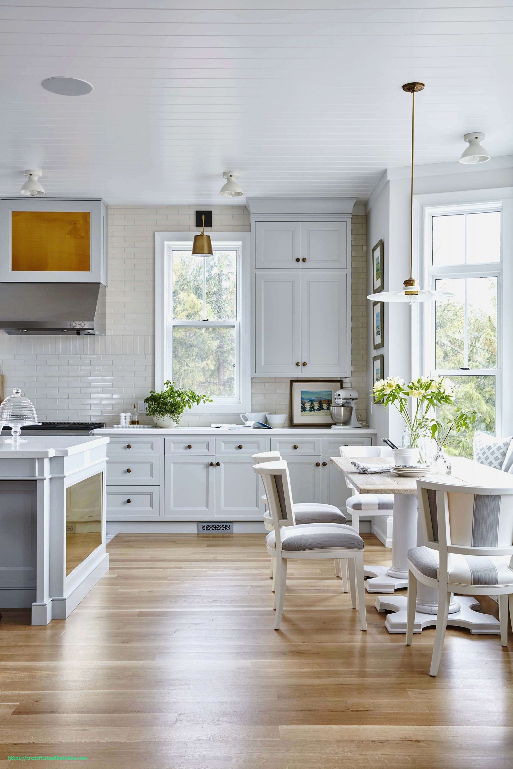 White Subway Tile Herringbone Backsplash Fresh 12 Fantastic White Kitchen with Dark Hardwood Floors