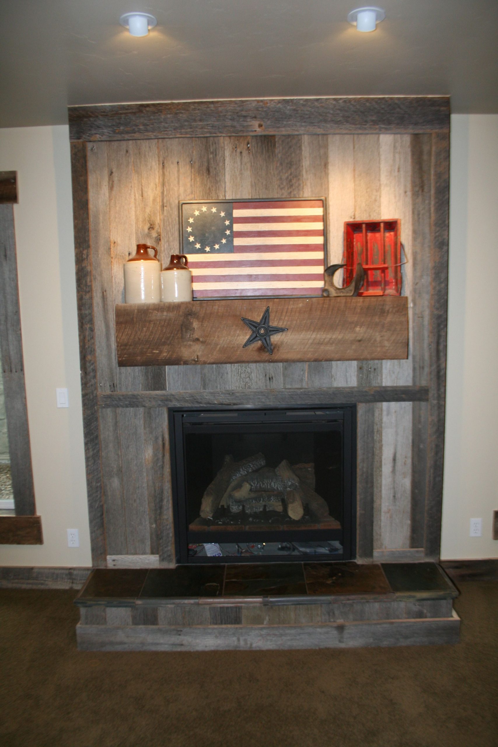 Barnwood Fireplace Awesome Barn Wood Barn Wood Fireplace